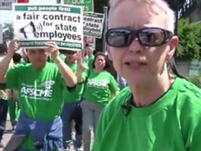 University of Washington custodians picket the medical center